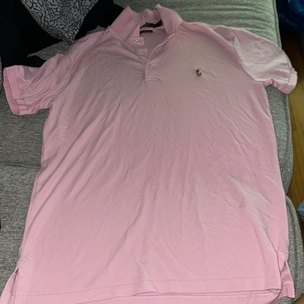 Used once collard polo shirt